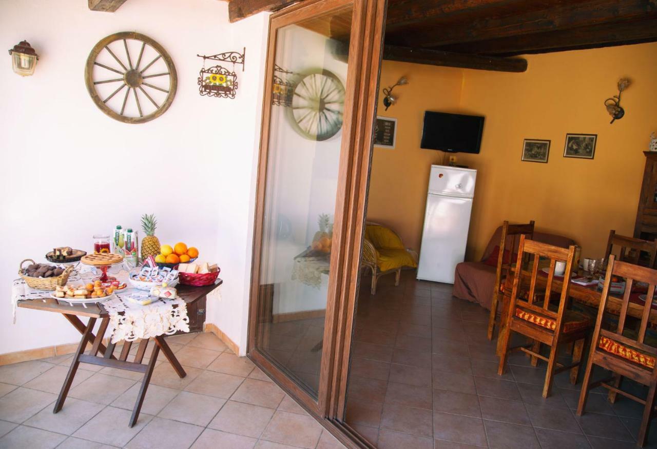 B&B Il Girasole バレストラーテ エクステリア 写真